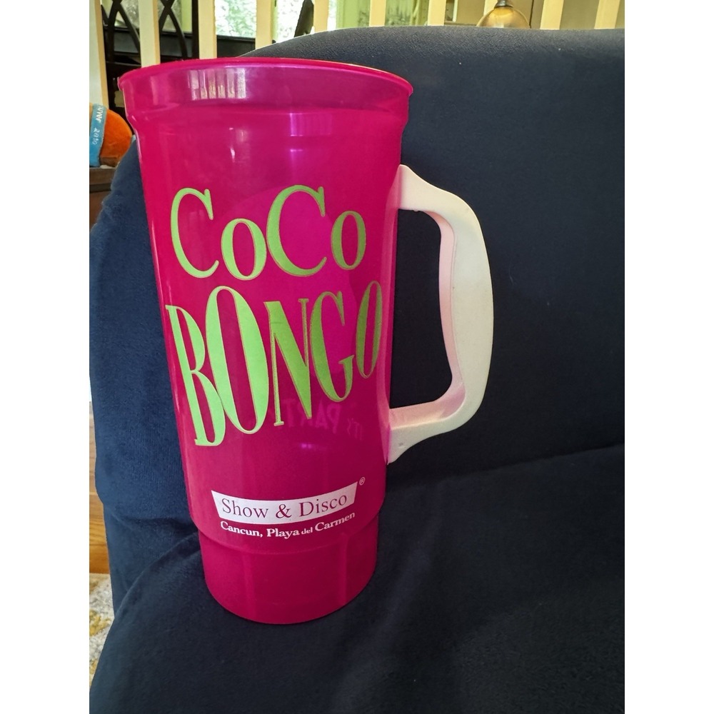 The Mask It's Party Time Pink Plastic Handled Cup Coco Bongo Mexico Vintage - Picture 4 of 7